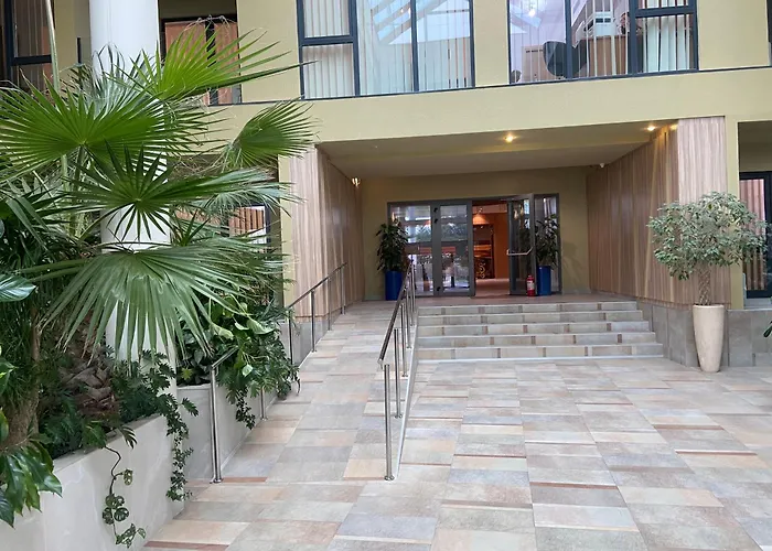 Aparthotel Rin Grand Residence